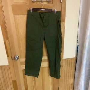Army green women’s boyfriend Capri